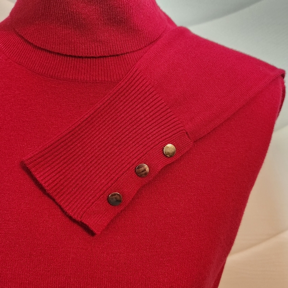 NEW Basic Milano Turtleneck Red Sweater Size S - Picture 2 of 8